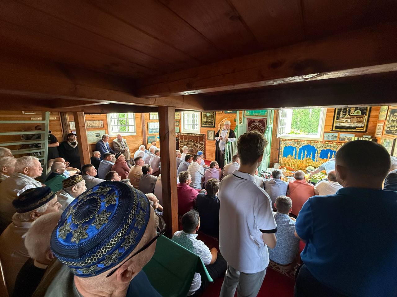 „Syn potrafi się modlić, a ja nie”. Pojechaliśmy na Kurban Bajram do tatarskiej wsi przy granicy polsko-białoruskiej