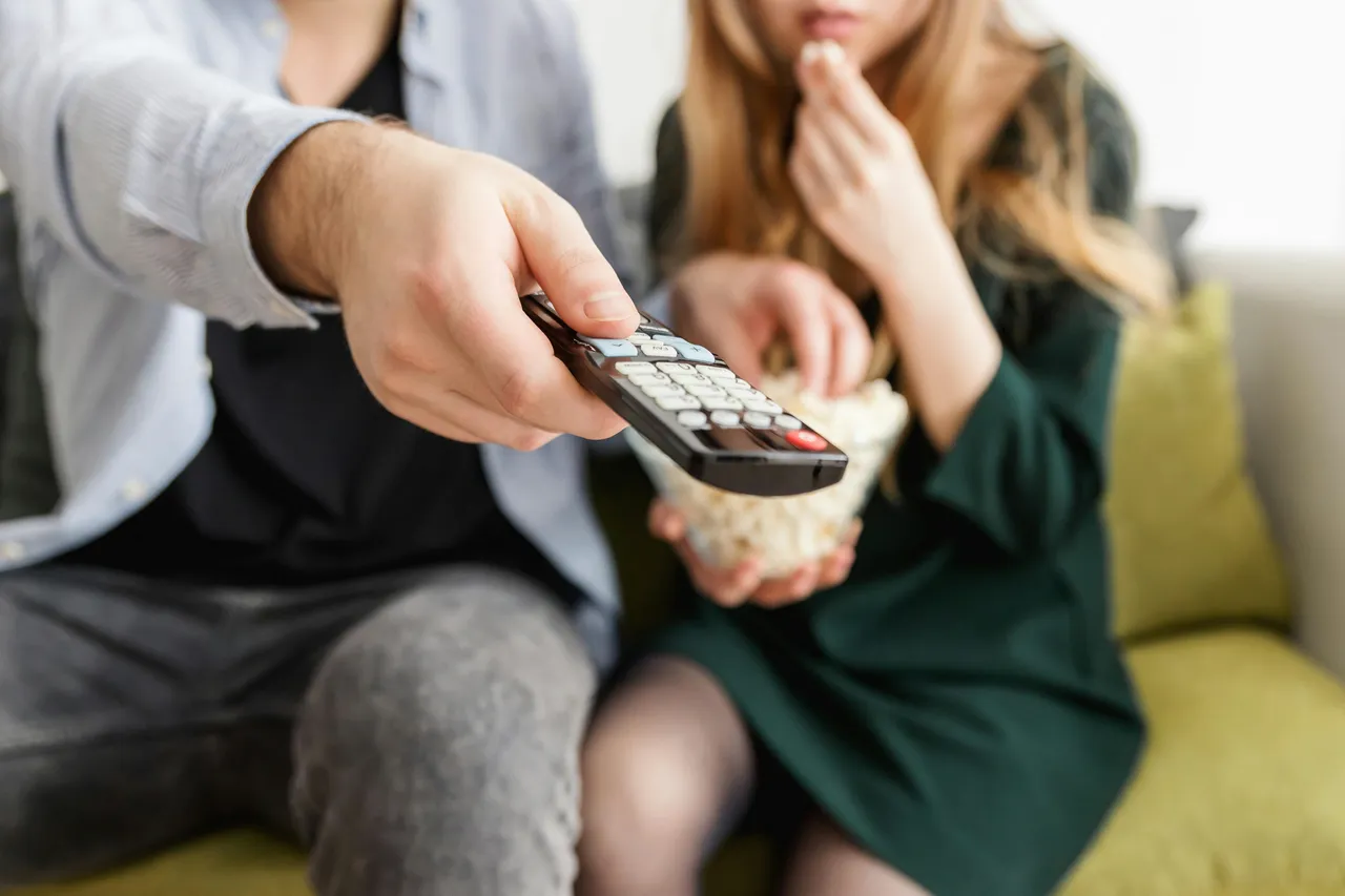 Białoruska propaganda na eksport: setki tysięcy euro na polskie scenariusze